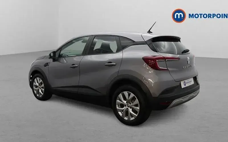Used Renault Captur Iconic 91 HP (66 kW) 2022 Grey SUV