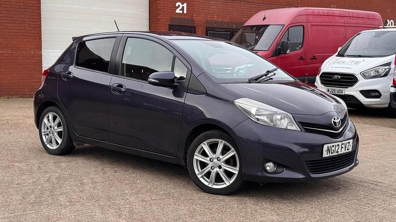 Used Toyota Yaris SR 2012 Blue Hatchback