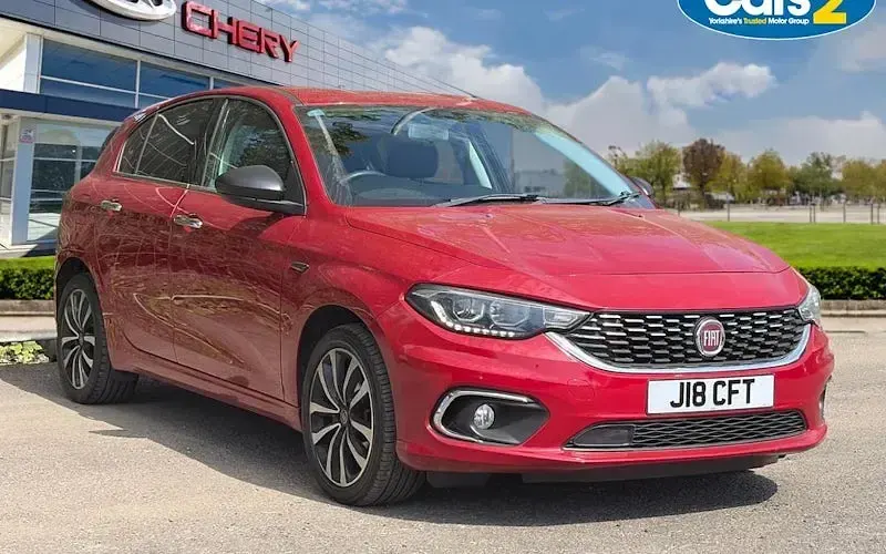 Used Fiat Tipo Lounge 95 HP (69 kW) 2017 Hatchback