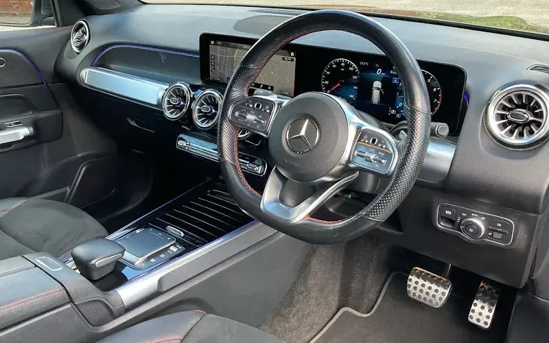 Used Mercedes GLB200 AMG line 163 HP (119 kW) 2023 Grey SUV