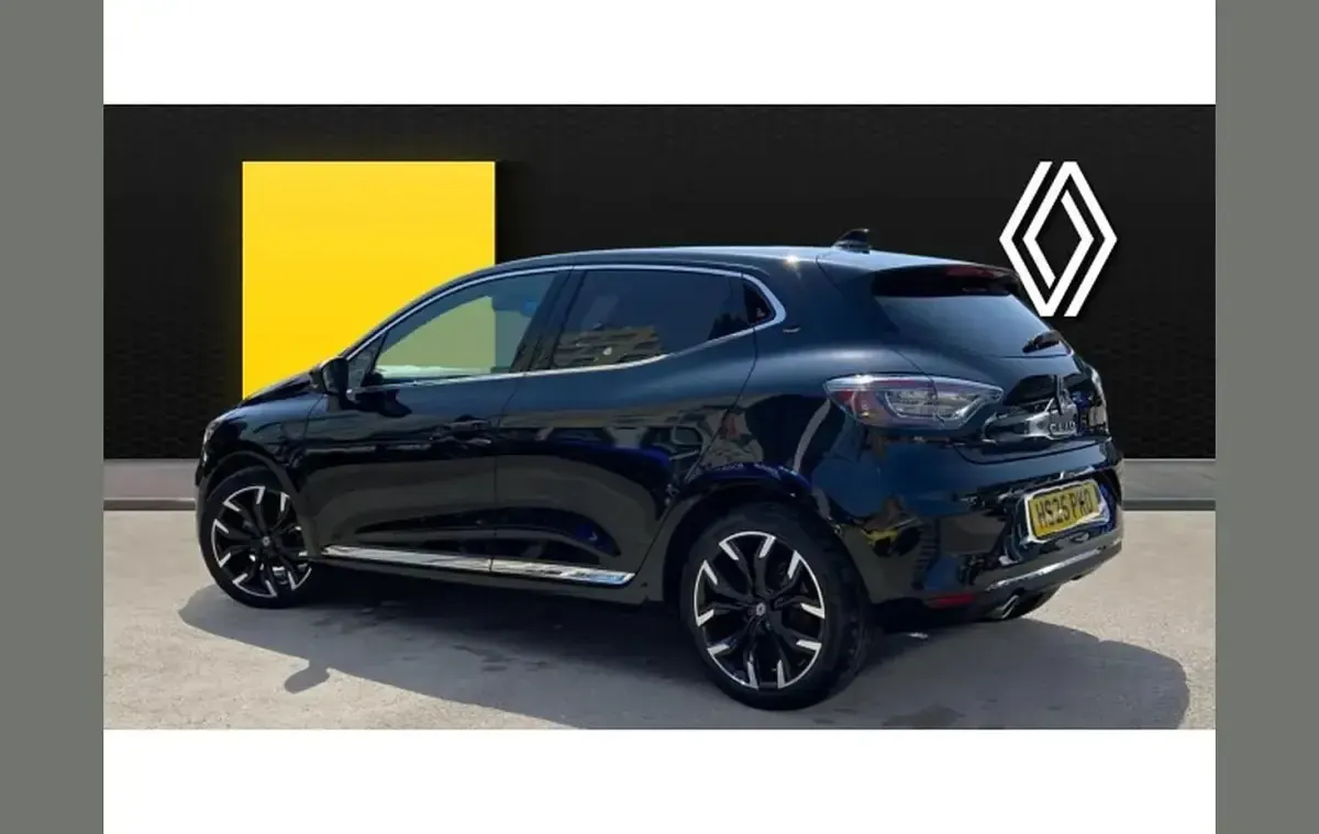 Used Renault Clio Techno 90 HP (66 kW) 2025 Black  Hatchback