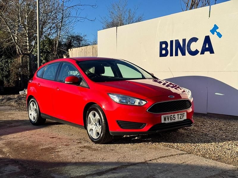 Used Ford Focus Style 2015 Red Hatchback