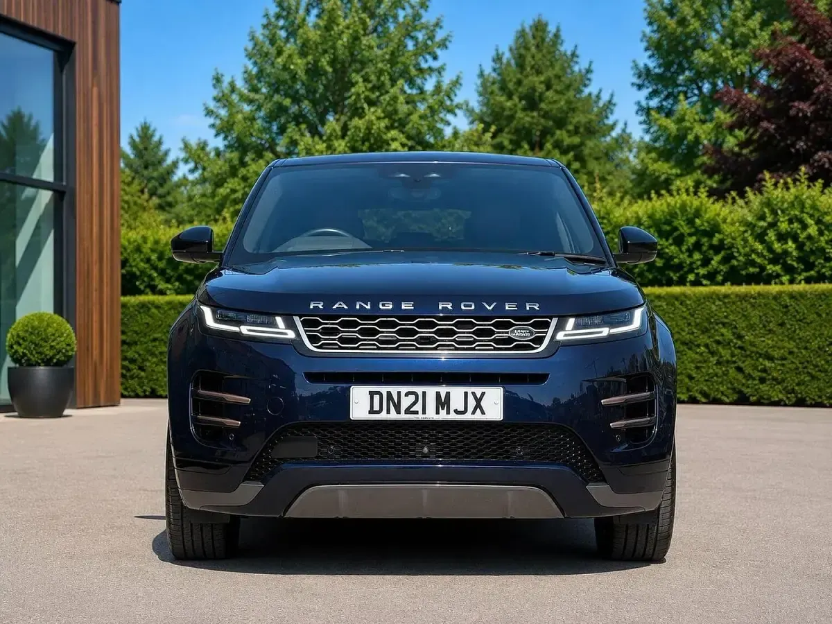 Used Land Rover Range Rover evoque SE Dynamic 2021 Blue SUV