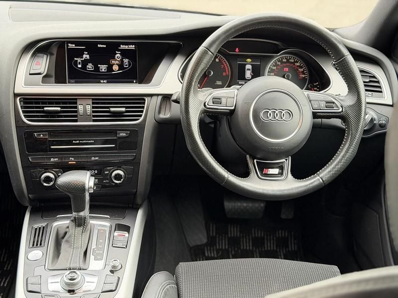 Used Audi A4 Business 211 HP (155 kW) 2012 Grey Estate