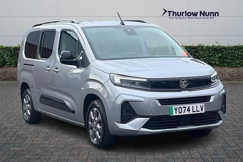 Used Vauxhall Combo Ultimate 100 kW (136 HP) 2025 Grey MPV