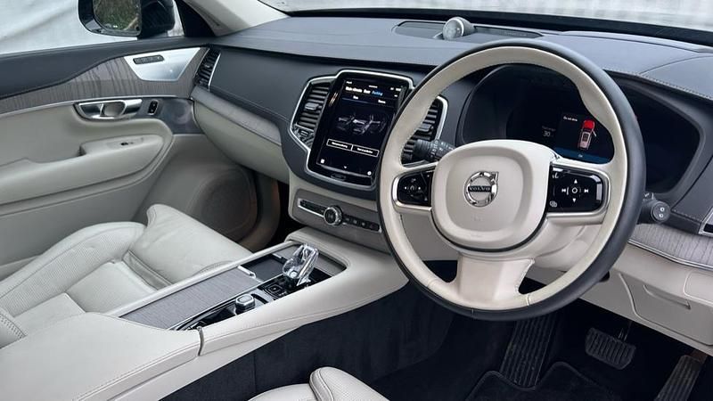 Used Volvo XC90 Ultra 455 HP (334 kW) 2024 Black SUV