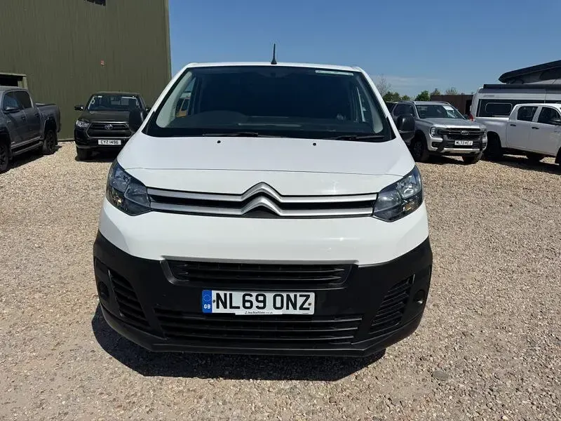 Używany Citroën Dispatch 100 KM (73 kW) 2019 Biały Minivan