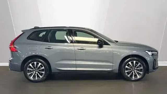 Used Volvo XC60 Plus 247 HP (181 kW) 2023 SUV