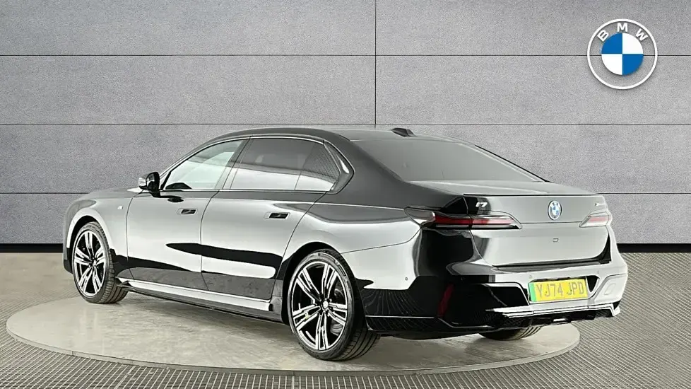 Used BMW i7 M Sport 394 kW (537 HP) 2025 Black Sedan