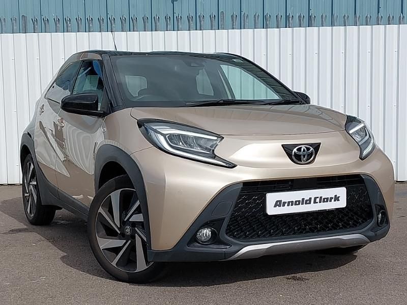 Beige Used 2023 Toyota Aygo X SUV | £13,998 - Image 1/4