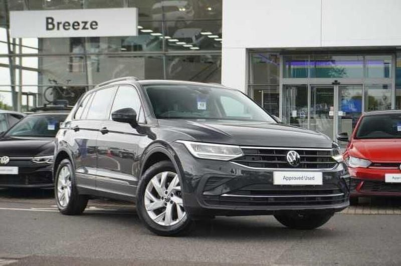 Used 2022 VW Tiguan SUV | £20,890 (Good price) - Image 1/4