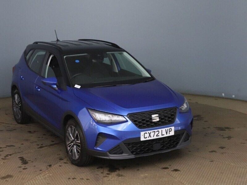 Blue Used 2022 Seat Arona SE Technology SUV | £11,299 (Fair price) - Image 1/4