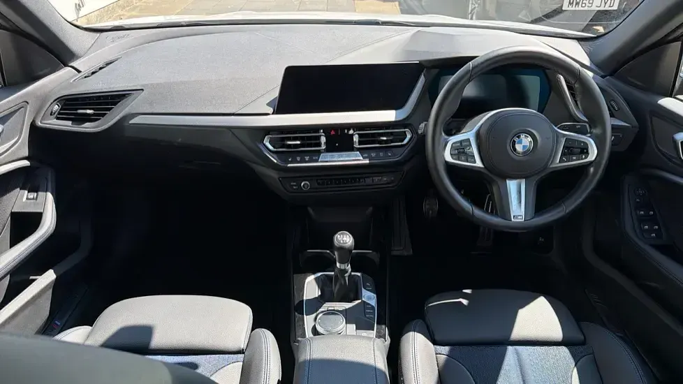 Used BMW 218 Gran Coupé M Sport 148 HP (108 kW) 2023 White Coupe