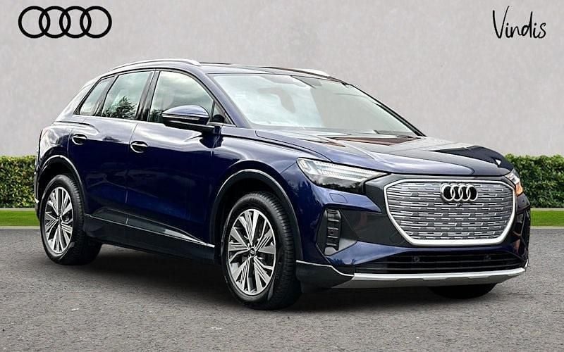 New 2026 Audi Q4 e-tron Sport SUV | £54,040 (Fair price) - Image 1/4