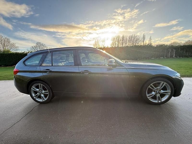 Used BMW 320 2015 Grey Estate