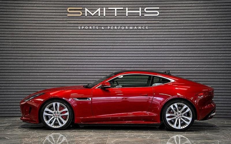 Used Jaguar F-Type Supercharged 551 HP (405 kW) 2016 Coupe