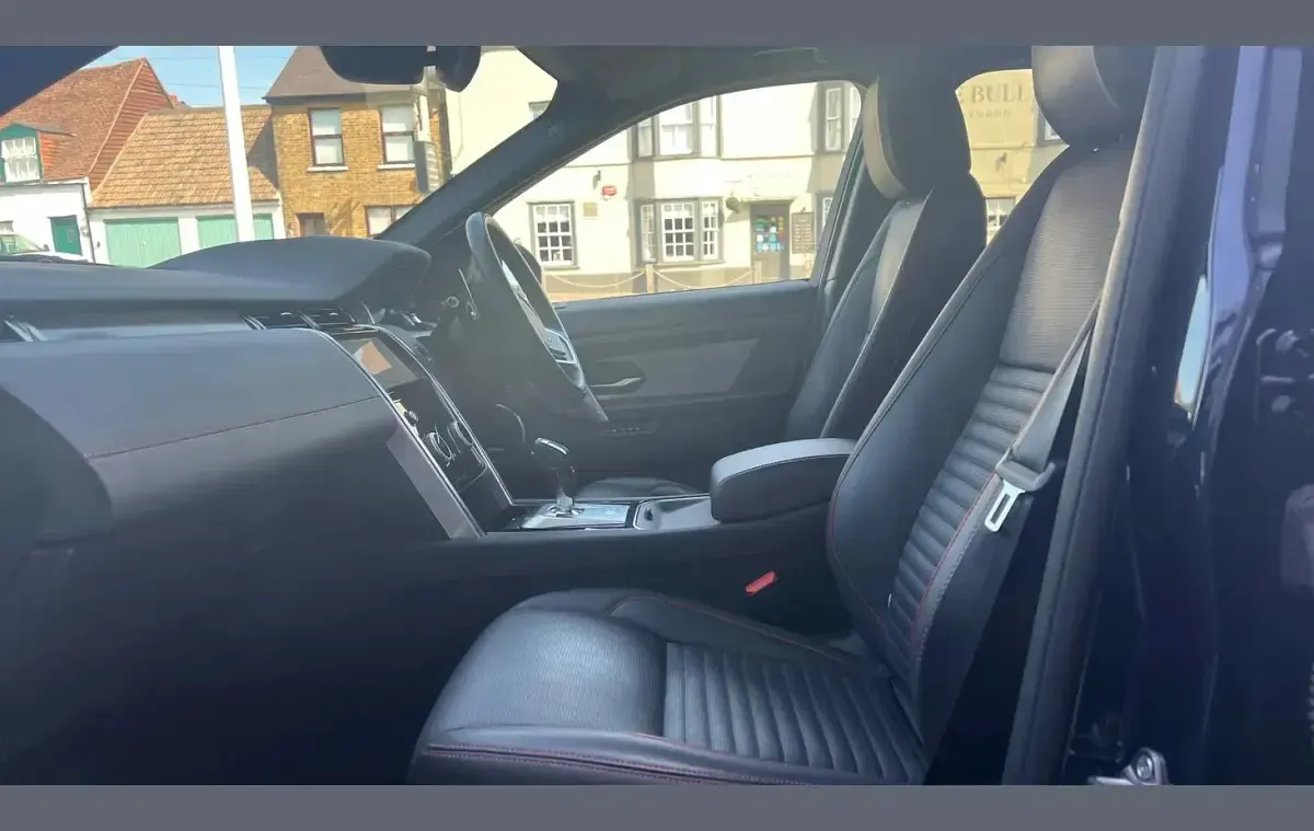 Used Land Rover Discovery Sport HSE Dynamic 304 HP (223 kW) 2023 Blue SUV