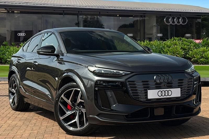 Grey New 2025 Audi Q6 Sportback e-tron Advanced SUV | £73,980 (Fair price) - Image 1/4