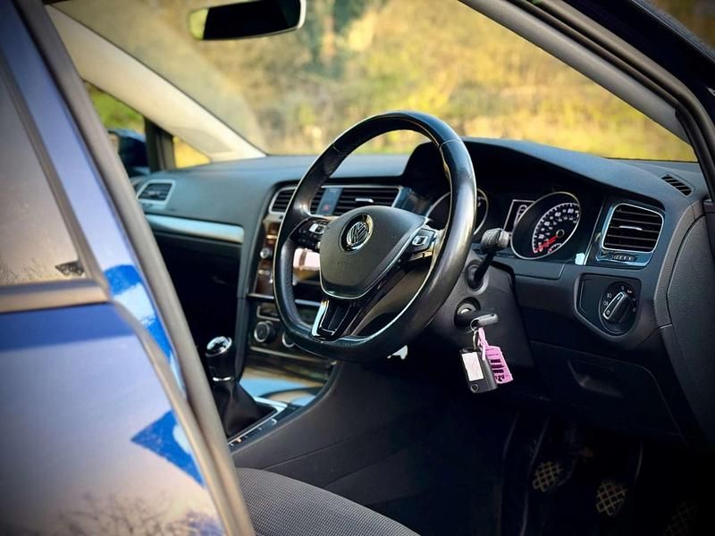 Used VW Golf VII Match 115 HP (84 kW) 2020 Blue Estate