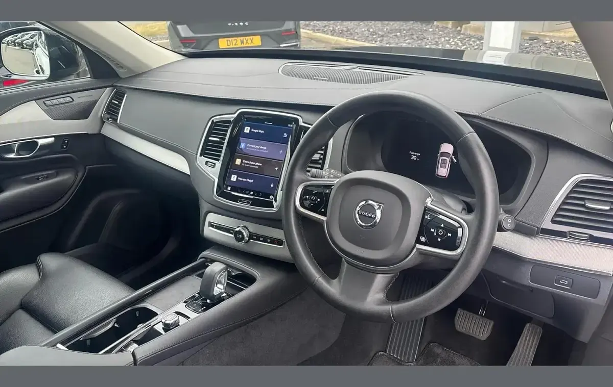 Used Volvo XC90 Plus 232 HP (170 kW) 2023 Black SUV