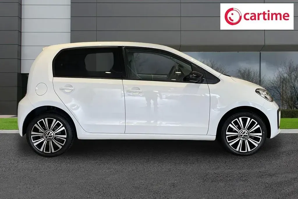 Used VW up! Black Edition 65 HP (47 kW) 2021 White Hatchback