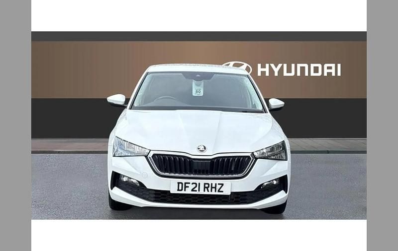 Used Skoda Scala SE L 150 HP (110 kW) 2021 White Hatchback