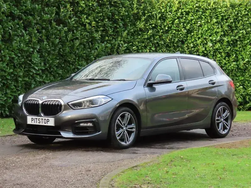 Used BMW M140 Sport Line 140 HP (102 kW) 2019 Mineral grey metallic Hatchback