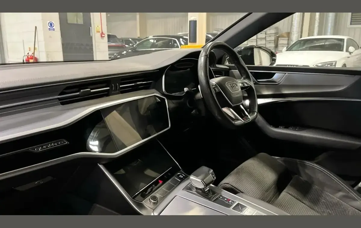 Used Audi A7 Black Edition 265 HP (194 kW) 2021 Black Sedan