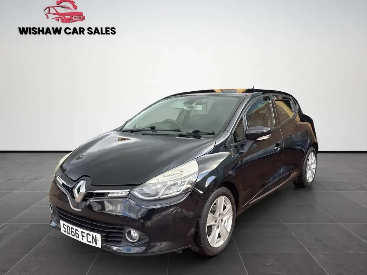 Used Renault Clio Dynamique 90 HP (66 kW) 2016 Black Hatchback