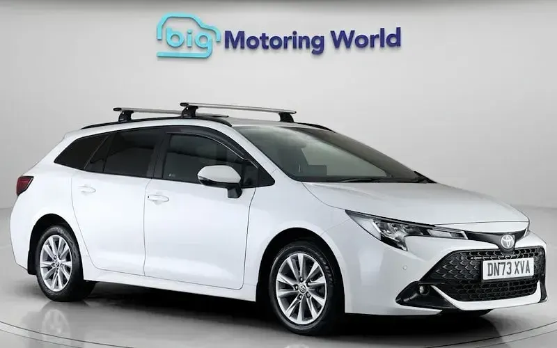 Używany Toyota Corolla 140 KM (102 kW) 2026 Kombi