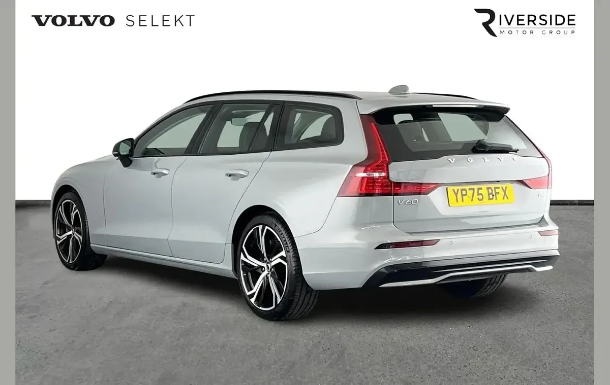 Used Volvo V60 Plus 197 HP (144 kW) 2025 Vapour grey Estate