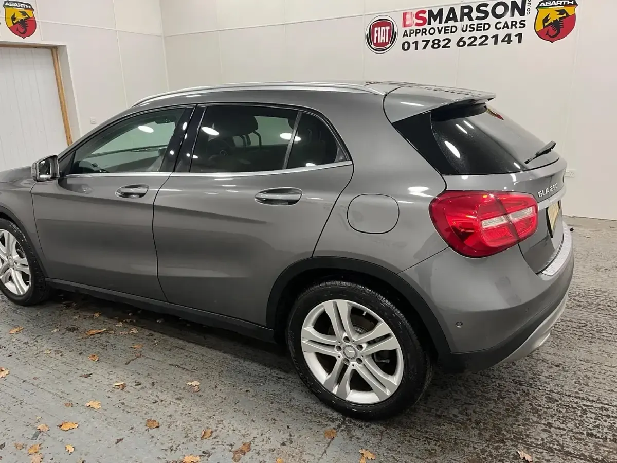 Used Mercedes GLA250 Premium 211 HP (155 kW) 2014 Grey SUV