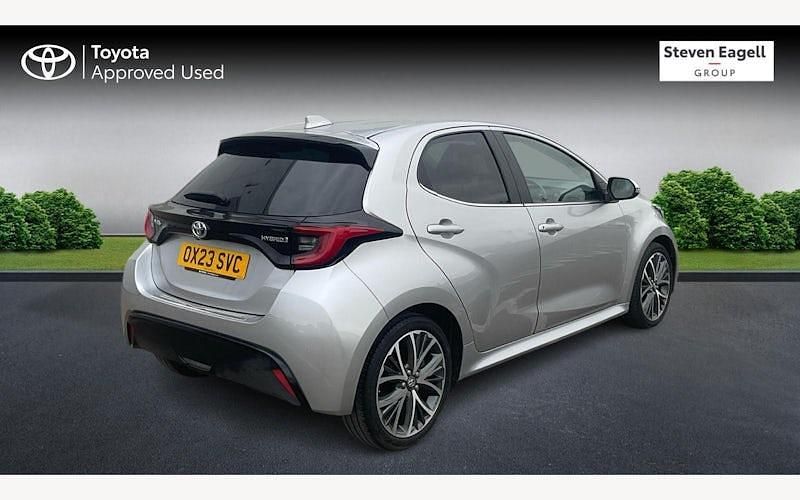 Used Toyota Yaris Hybrid 116 HP (85 kW) 2024 Hatchback