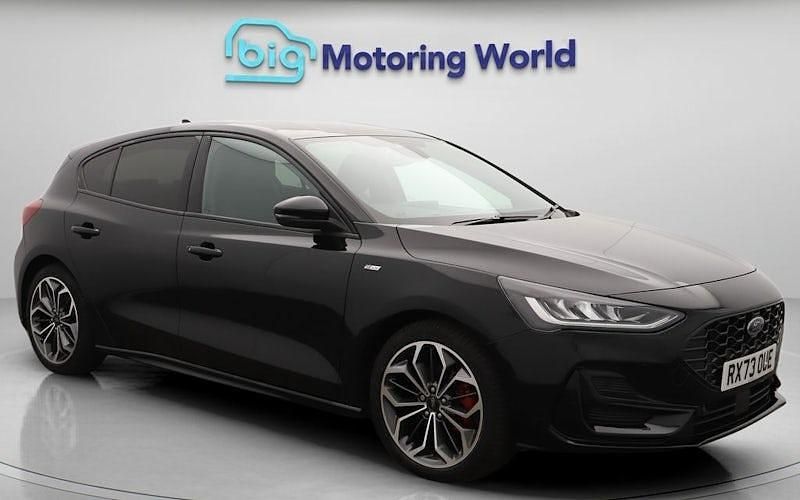 Used 2024 Ford Focus ST-Line X Hatchback | £17,900 (Fair price) - Image 1/4