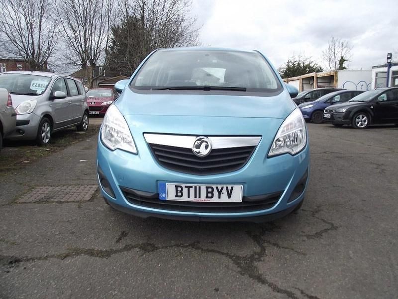 Used Vauxhall Meriva S 129 HP (94 kW) 2011 Blue MPV