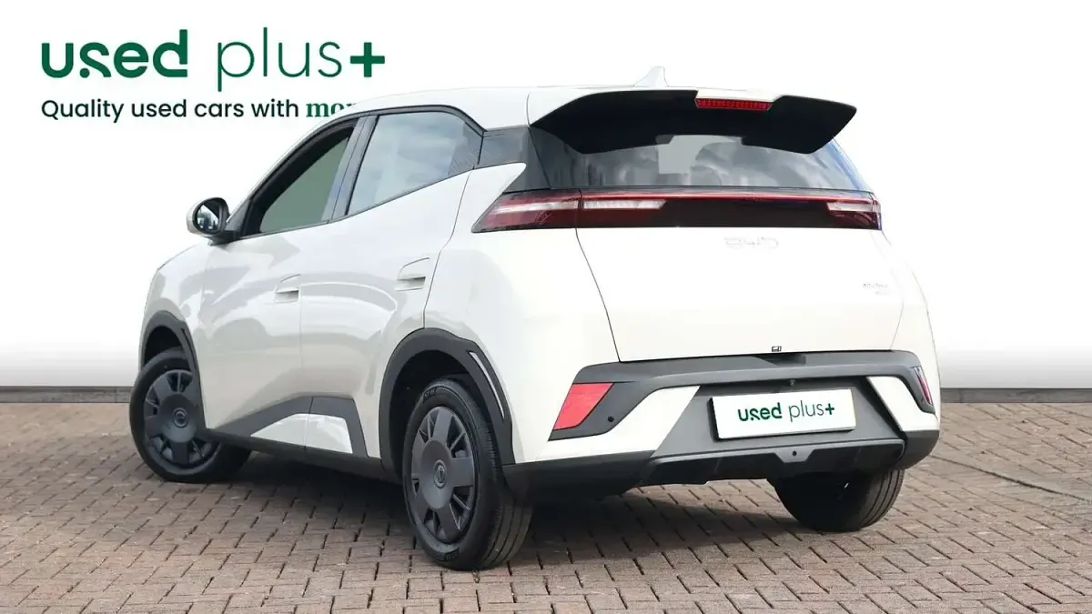 New BYD Dolphin Active 64 kW (88 HP) 2026 White Hatchback