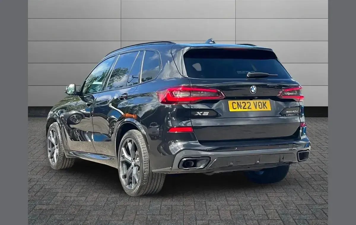 Used BMW X5 M Sport 334 HP (245 kW) 2022 Black SUV