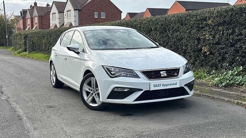 White Used 2018 Seat Leon FR Hatchback | £11,490 (Fair price) - Image 1/4