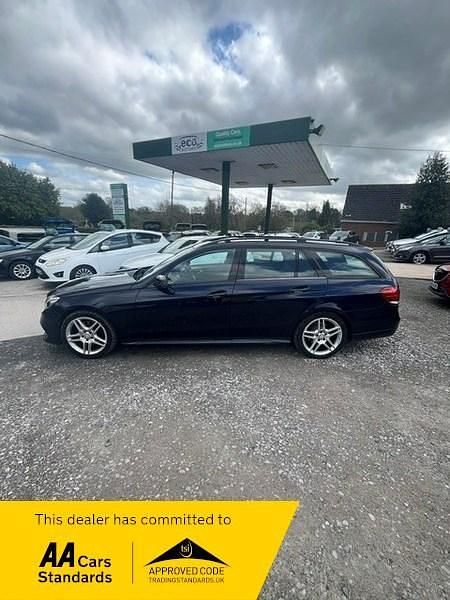 Begagnad Mercedes E220 AMG 174 HK (127 kW) 2016 Blå Kombi