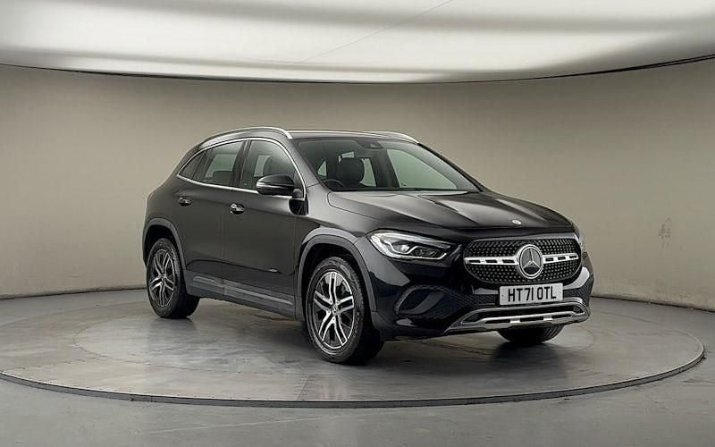 Used Mercedes GLA200 163 HP (119 kW) 2021 Cosmos black SUV