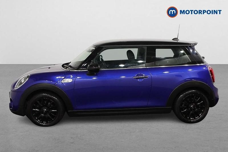 Used Mini Cooper S Classic 192 HP (141 kW) 2019 Blue Hatchback
