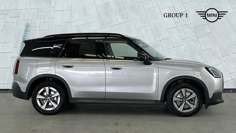 Used Mini Countryman 168 HP (123 kW) 2025 Silver SUV