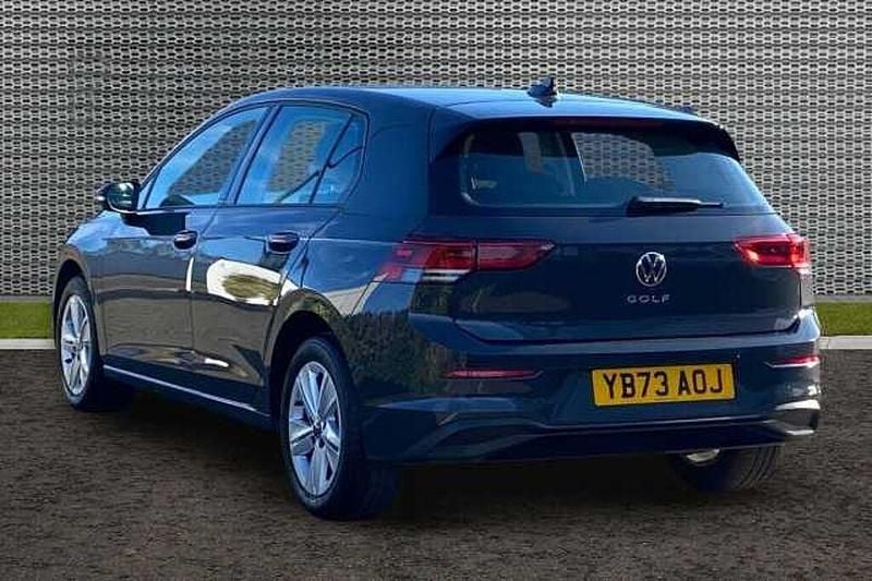 Used VW Golf VIII 130 HP (95 kW) 2023