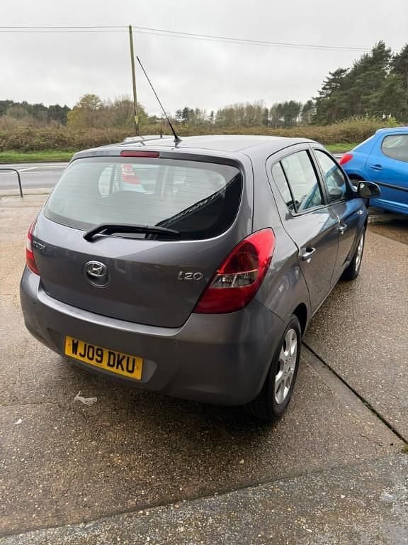 Used Hyundai i20 Comfort 2009 Grey Hatchback