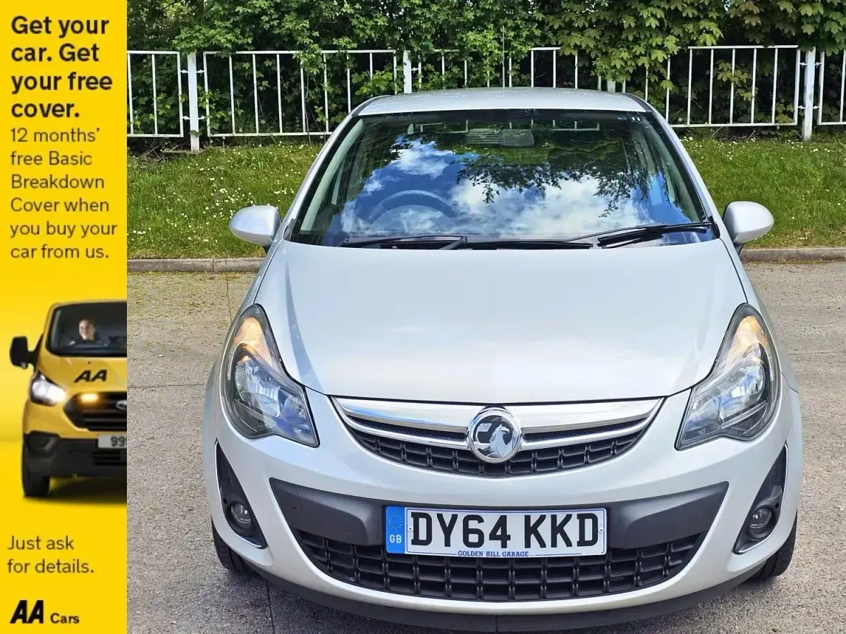 Używany Vauxhall Corsa 2014 Srebrny Hatchback