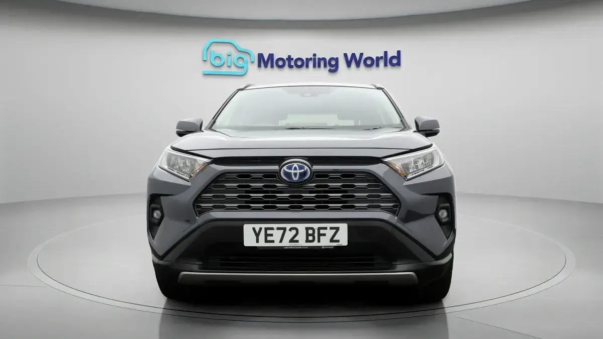 Used Toyota RAV4 Hybrid 218 HP (160 kW) 2022 Grey SUV