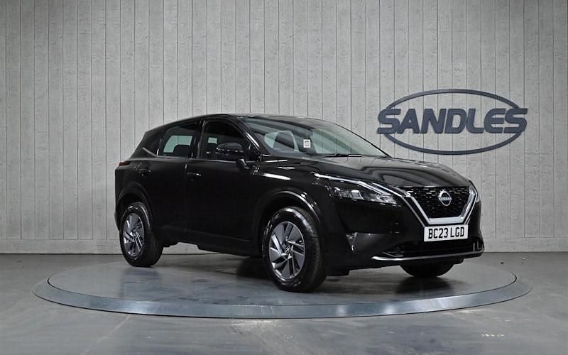 Used Nissan Qashqai Acenta Premium 140 HP (102 kW) 2023 Black SUV