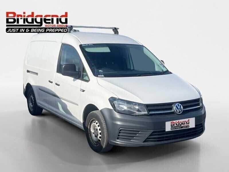 White Used 2019 VW Caddy Startline MPV | £9,999 (Fair price) - Image 1/3