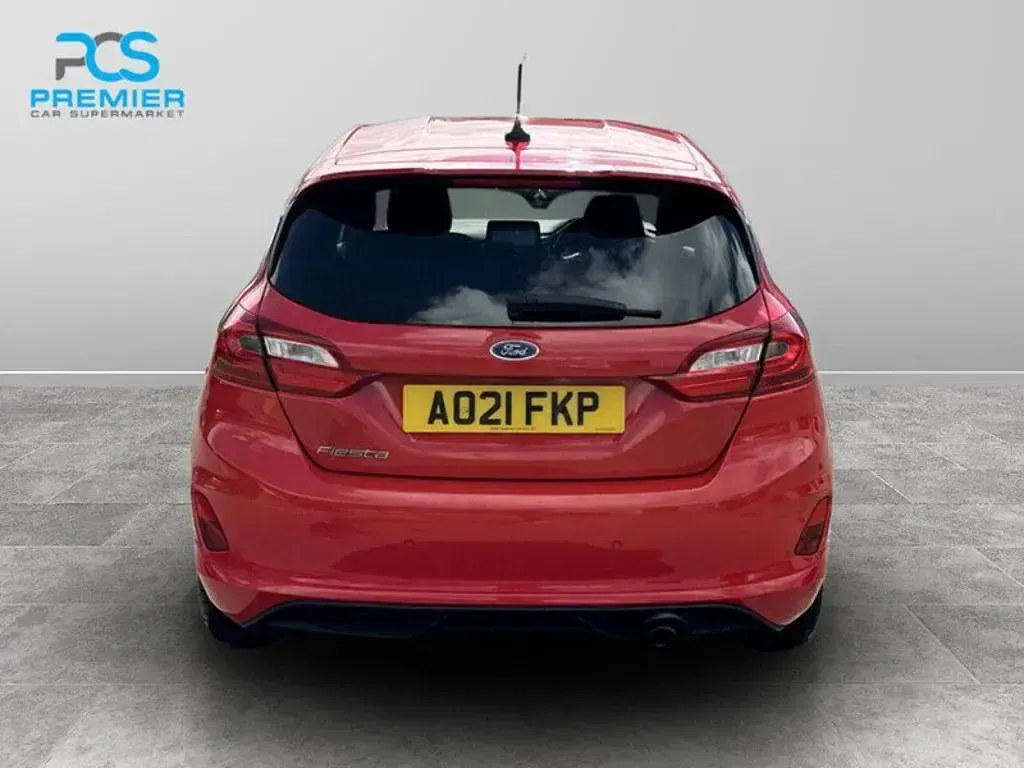 Used Ford Fiesta ST-Line 95 HP (69 kW) 2021 Race red (standard paint) Hatchback