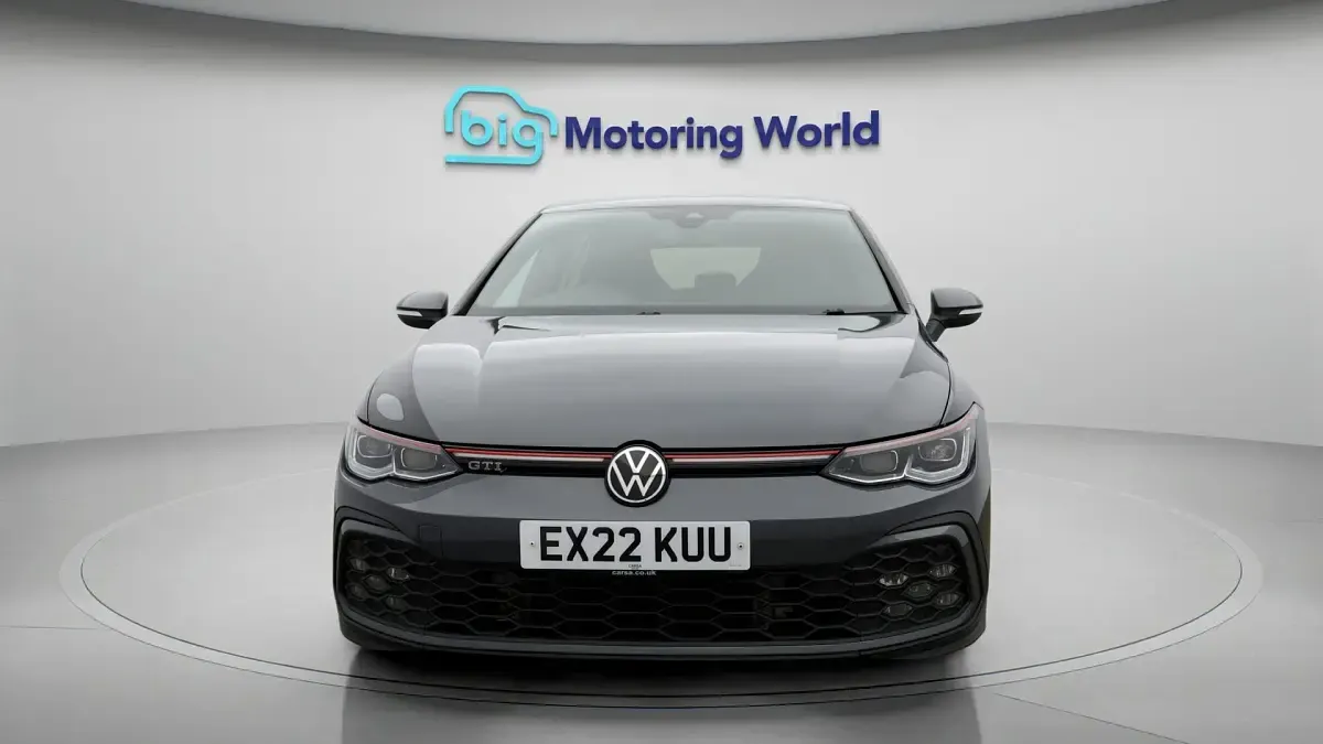 Used VW Golf VIII GTI 245 HP (180 kW) 2023